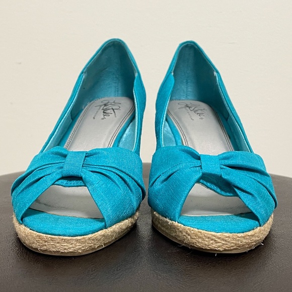 Life Stride Ronda Turquoise Silk Wedge Espadrille - Picture 4 of 12